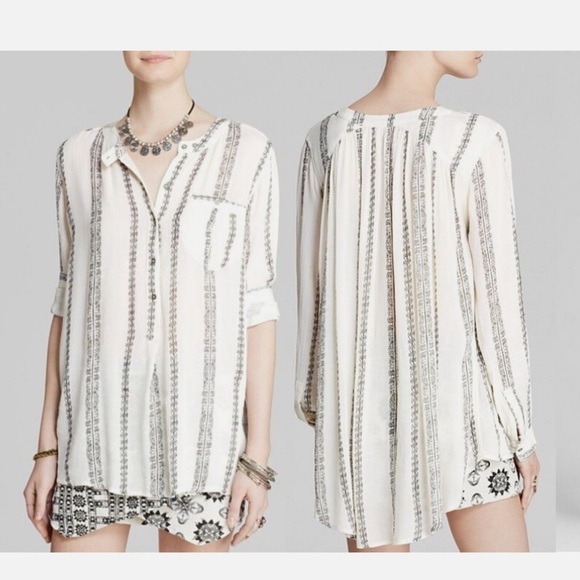 Free People Magic Pullover Top in Vanilla Combo - Picture 12 of 13